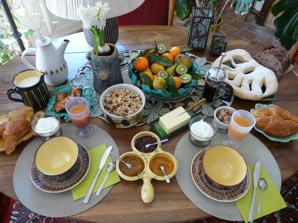 Lou Amourie Roussillon en Isere Екстериор снимка